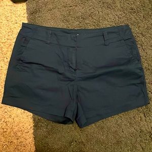 Women’s Vineyard Vines Cotton Shorts NWOT